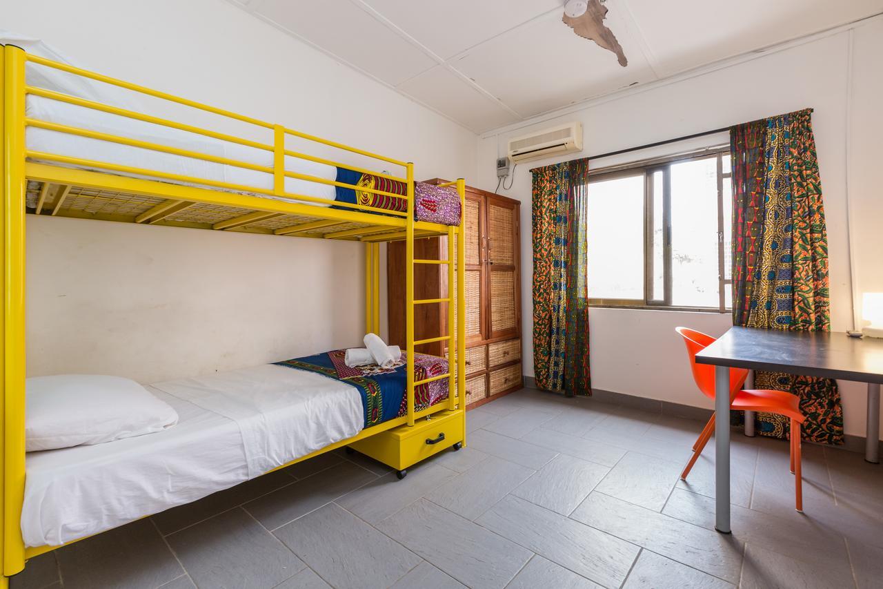 Agoo Hostel (Adults Only) Accra Eksteriør billede